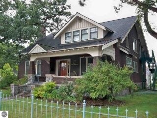 530 S Union St, Traverse City, MI à vendre - Photo de l’immeuble – Image 1 sur 45