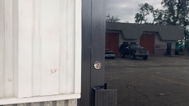 214 N Goldenrod Rd, Orlando, FL à louer - Vidéo sur l’annonce professionnelle 