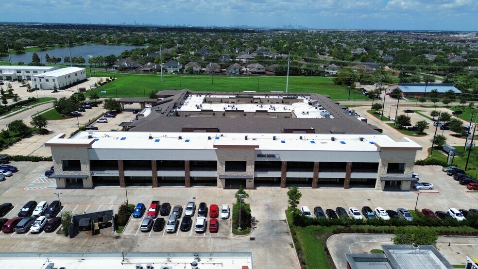 2941 Broadway Bend Dr, Pearland, TX à louer - Photo de l’immeuble – Image 1 sur 20