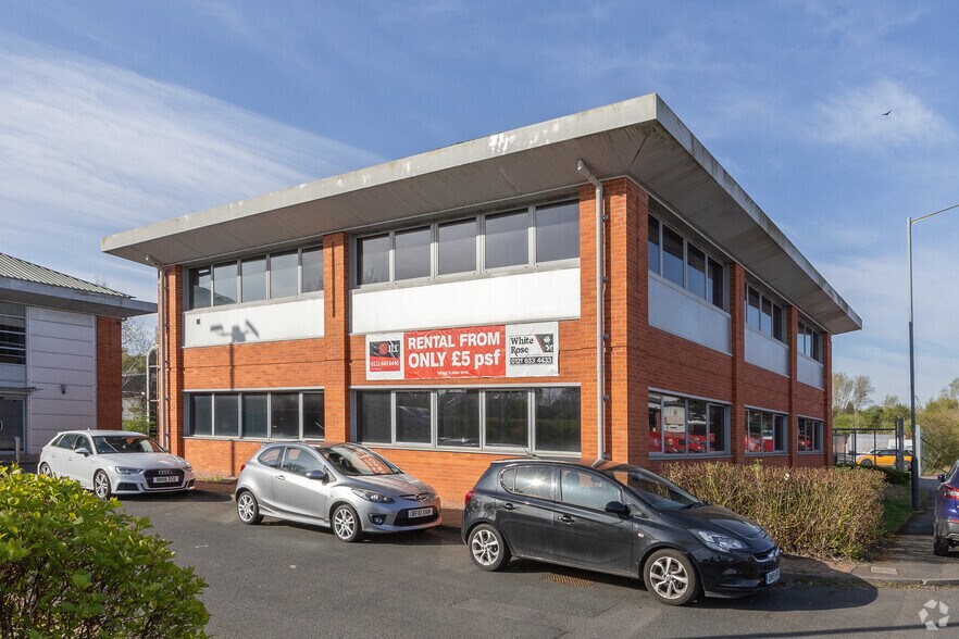 Broxell Clos, Warwick à louer - Photo de l’immeuble – Image 2 sur 3