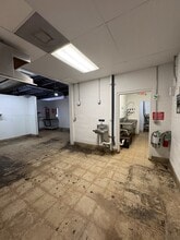 7210-7224 Blanco Rd, San Antonio, TX à louer Photo intérieure– Image 2 sur 8