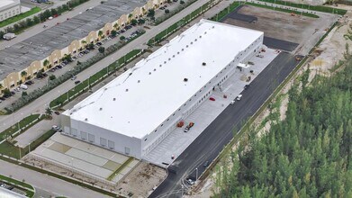 11230 NW 122nd St, Medley, FL - VUE AÉRIENNE  vue de carte