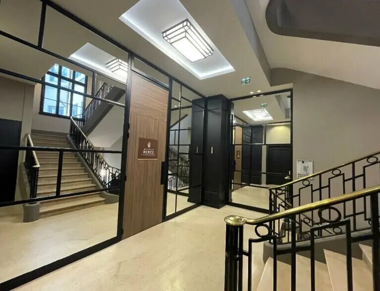 Bureau dans Lyon à louer - Photo intérieure – Image 3 sur 11