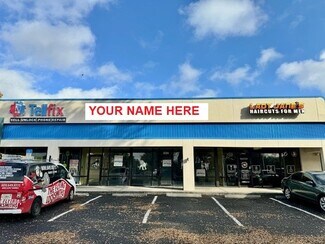 Plus de détails pour 2102-2128 W Brandon Blvd, Brandon, FL - Local commercial à louer