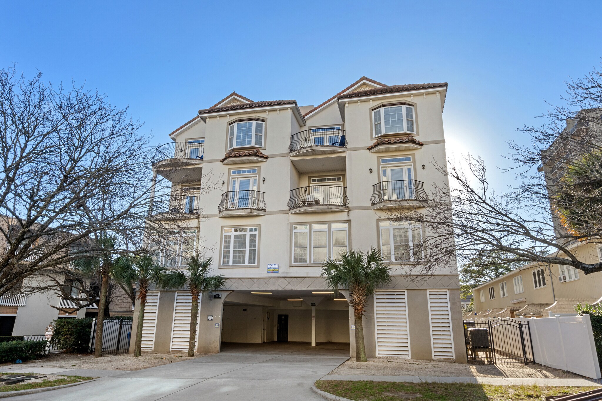 213 76th Ave N, Myrtle Beach, SC à vendre Photo principale– Image 1 sur 38