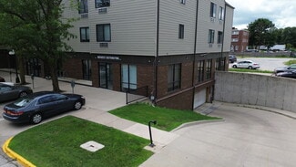 Plus de détails pour 303 Welch Ave, Ames, IA - Bureau à louer