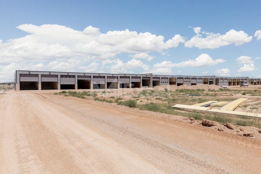 881 Aviation Way, Cedar City, UT à vendre - Photo de l’immeuble – Image 3 sur 8