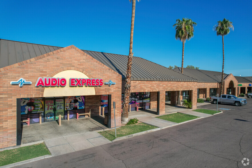 S Gilbert Rd, Mesa, AZ à louer - Photo de l’immeuble – Image 3 sur 13