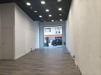 Plus de détails pour Local commercial à louer