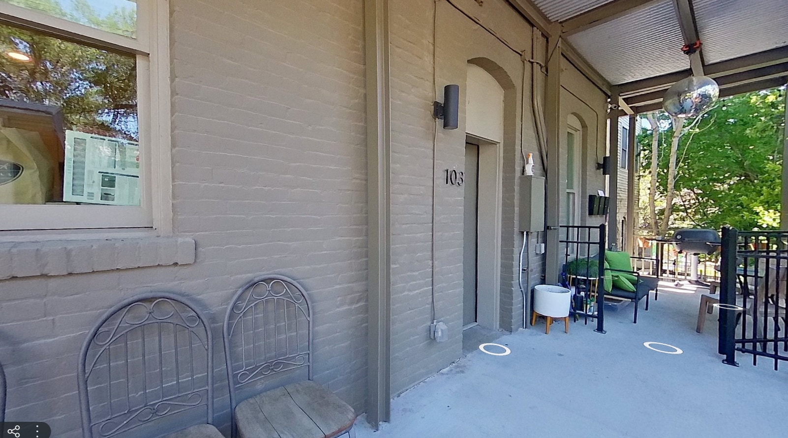 702 San Antonio St, Austin, TX à louer Photo de l’immeuble– Image 1 sur 5
