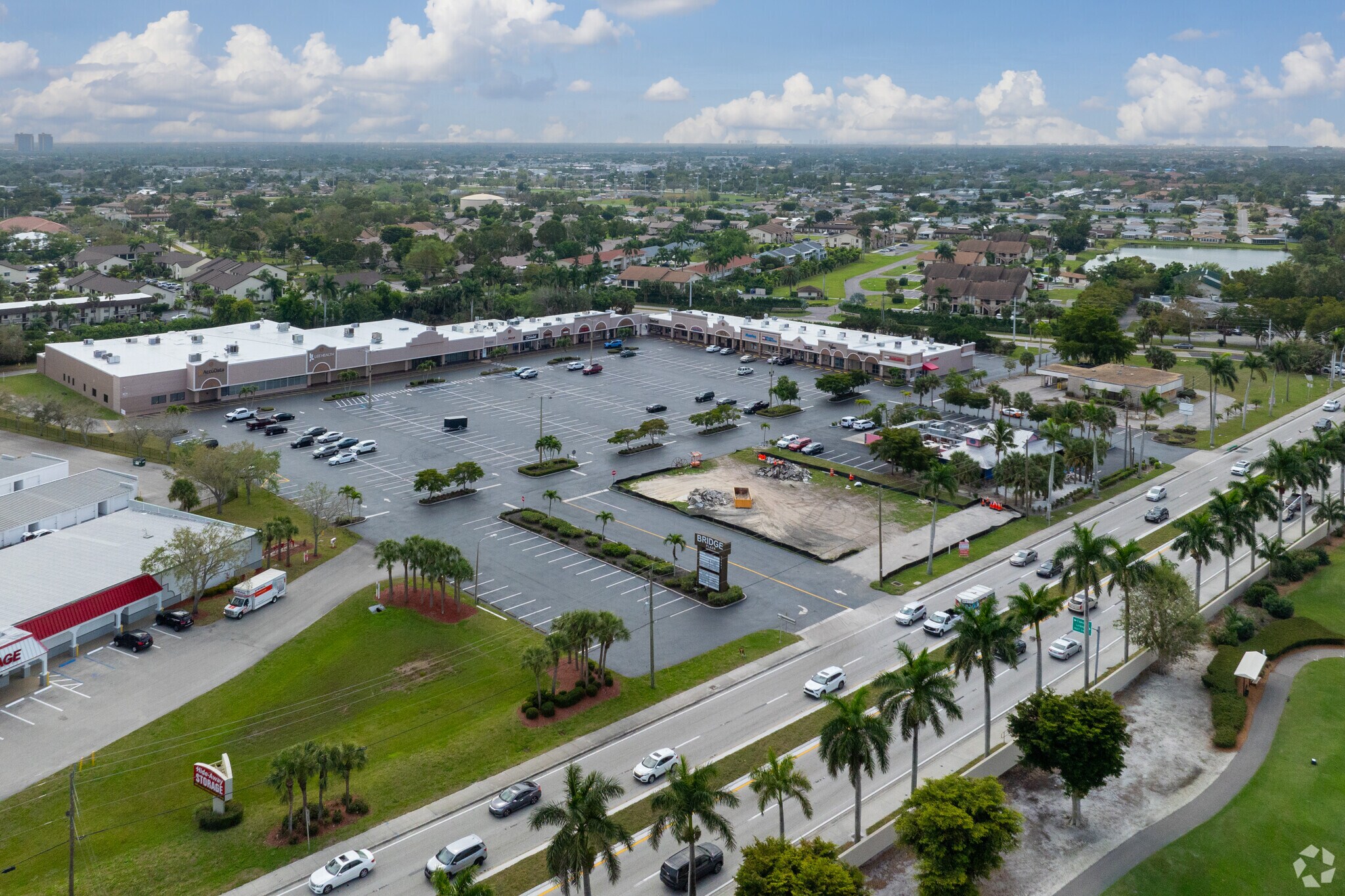 12901 Mcgregor Blvd, Fort Myers, FL à louer Photo de l’immeuble– Image 1 sur 8