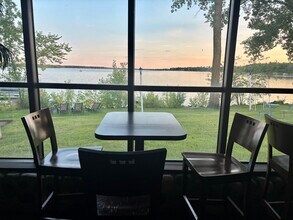 10762 Lakeview Shore Dr, Pine City, MN à louer Photo de l’immeuble– Image 2 sur 21