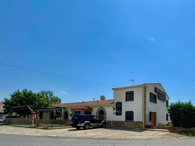 Carretera Nacional 110, Km, 262, El Fresno, Ávila à vendre - Photo de l’immeuble – Image 3 sur 21