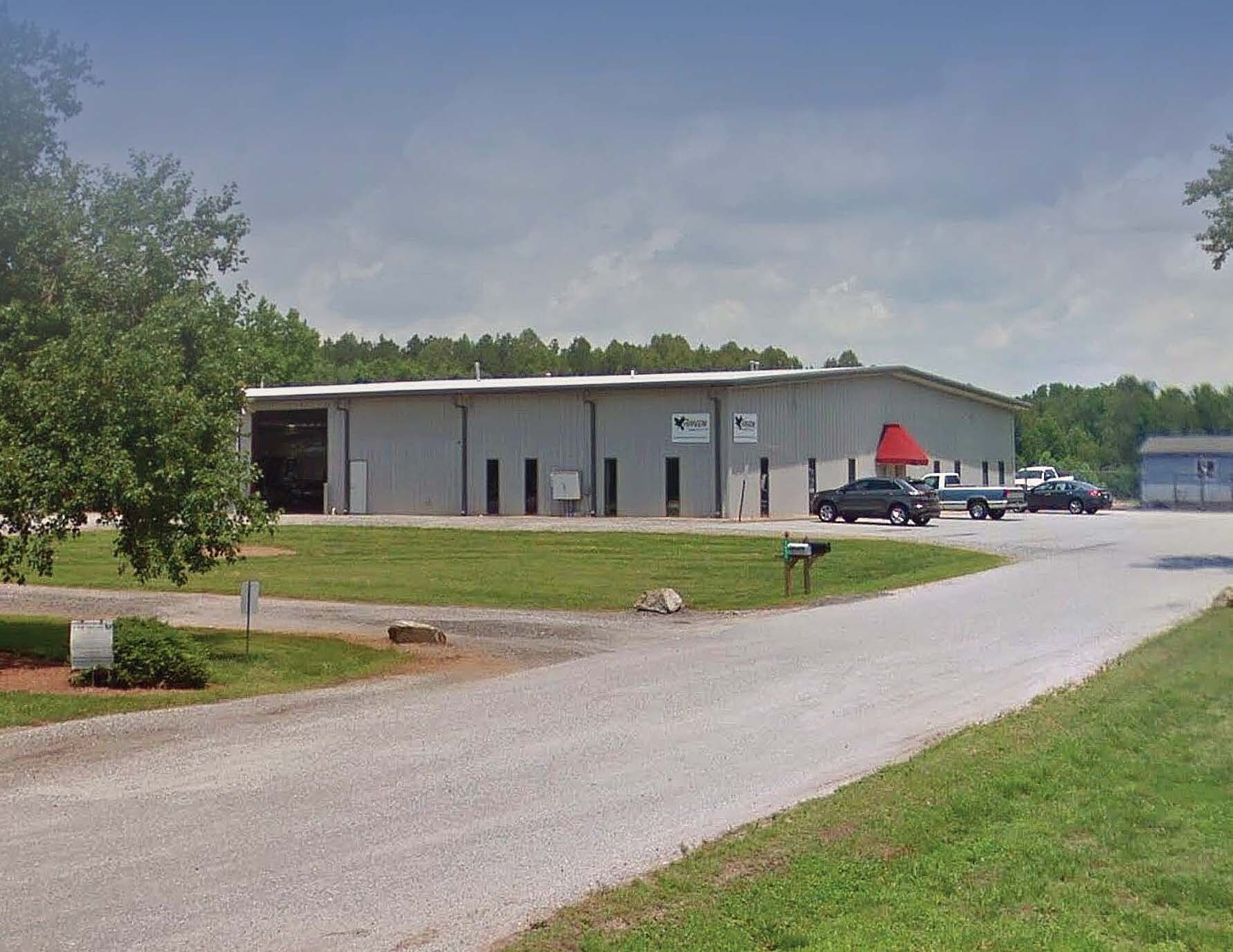 1465 Alamance Church Rd, Greensboro, NC à louer Photo de l’immeuble– Image 1 sur 5