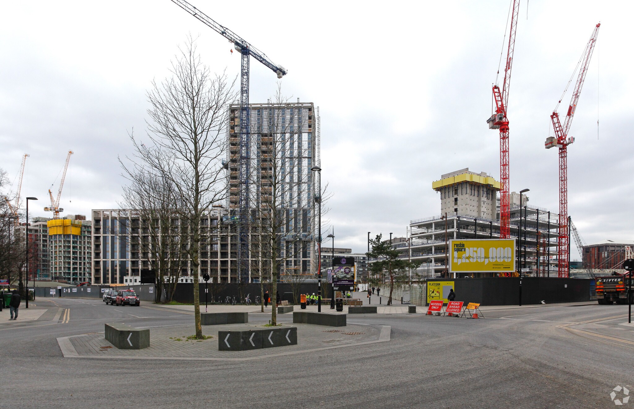 Dingwall Rd, Croydon à louer Photo de l’immeuble– Image 1 sur 3