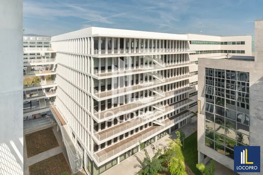 Bureau dans Nice à louer - Photo de l’immeuble – Image 2 sur 68