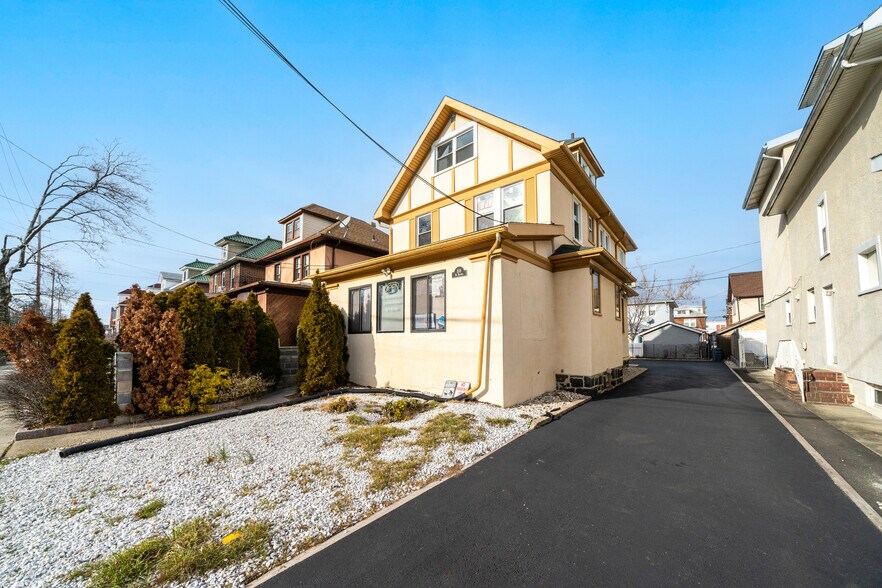 518 79th St, North Bergen, NJ à vendre - Photo de l’immeuble – Image 3 sur 29