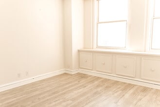 214 W Texas Ave, Midland, TX à louer Photo intérieure– Image 1 sur 3