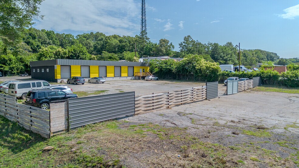 860 W Main St, Spartanburg, SC à vendre - Photo de l’immeuble – Image 3 sur 39
