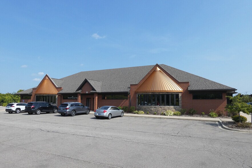 14720 King Rd, Riverview, MI à louer - Photo de l’immeuble – Image 2 sur 3
