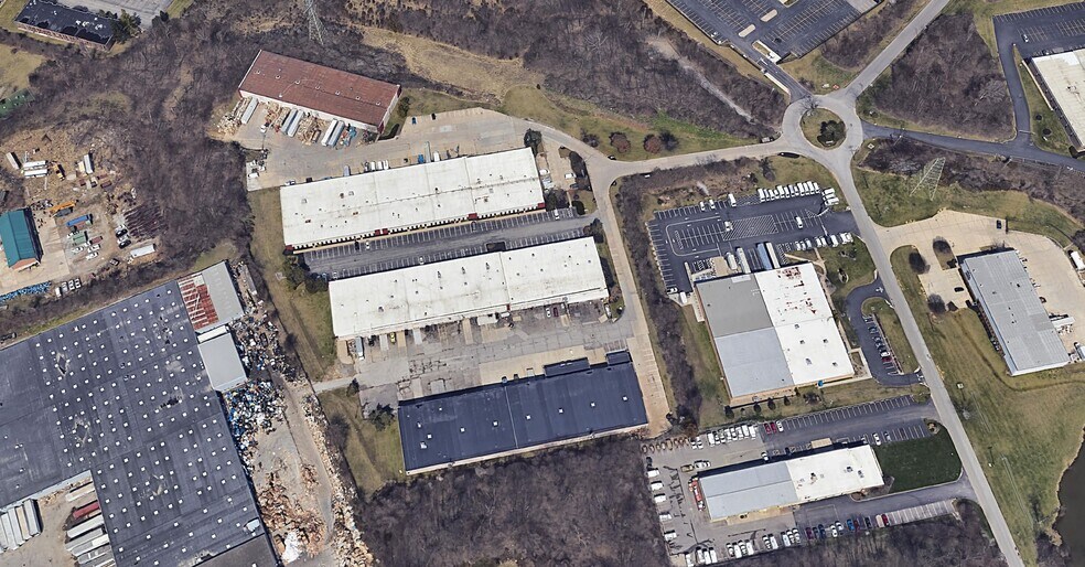 7964 Kentucky Dr, Florence, KY à louer - Aérien – Image 2 sur 2