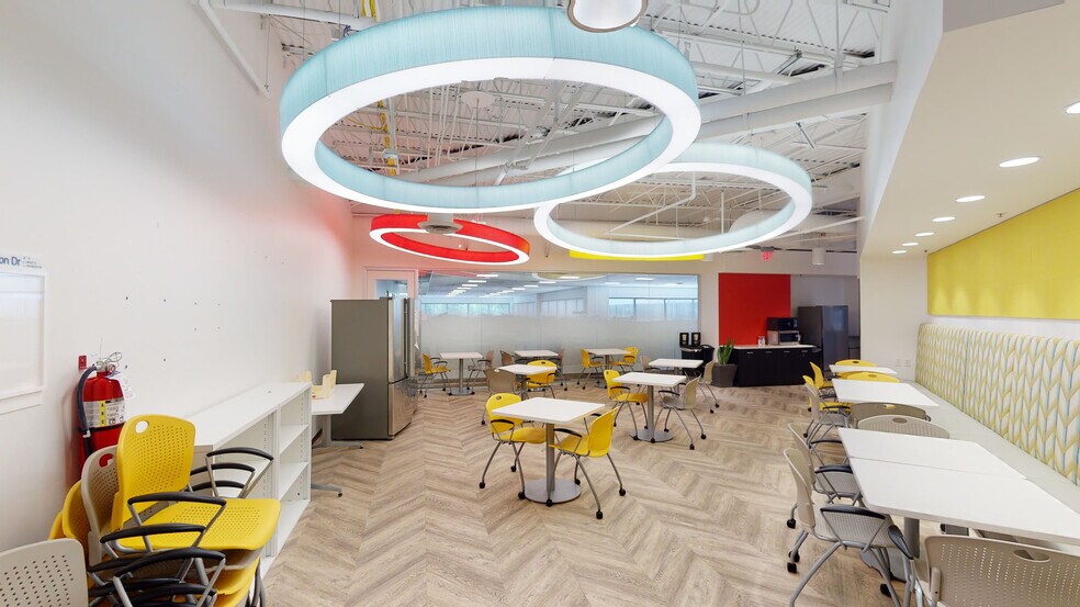 110 Thomas Johnson Dr, Frederick, MD à louer - Numérisation 3D Matterport – Image 2 sur 13