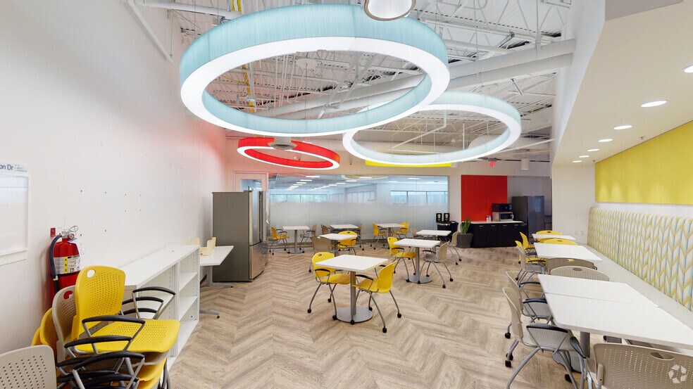110 Thomas Johnson Dr, Frederick, MD à louer - Numérisation 3D Matterport – Image 2 sur 14