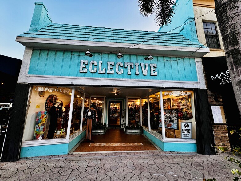 705 Lake Ave, Lake Worth, FL à vendre - Photo de l’immeuble – Image 1 sur 10