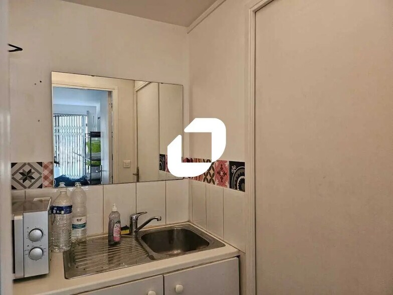 Bureau dans Montpellier à louer - Photo de l’immeuble – Image 3 sur 4