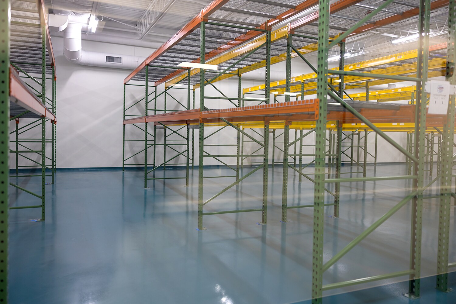 159 Lorum St, Tewksbury, MA à louer Photo principale– Image 1 sur 9