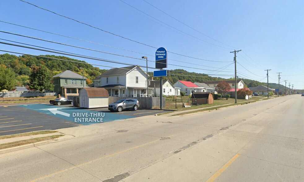 763 Chestnut St, Nelsonville, OH à louer - Photo de l’immeuble – Image 3 sur 7