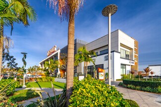 Plus de détails pour 830 S Pacific Coast Hwy, El Segundo, CA - Local commercial à louer