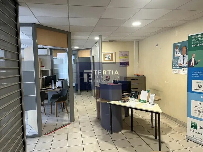 Local commercial dans Montpellier à louer - Photo de l’immeuble – Image 2 sur 5