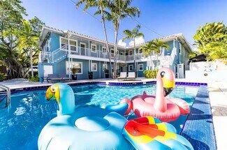 Plus de détails pour 2617 NE 13th Ct, Fort Lauderdale, FL - Logement à vendre