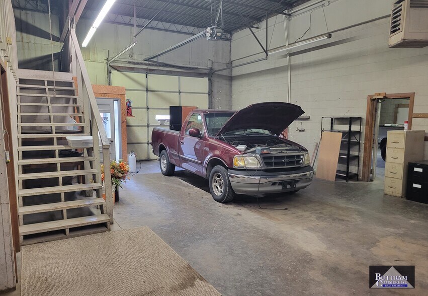 1801 N Osage Blvd, Nevada, MO à louer - Photo de l’immeuble – Image 2 sur 5