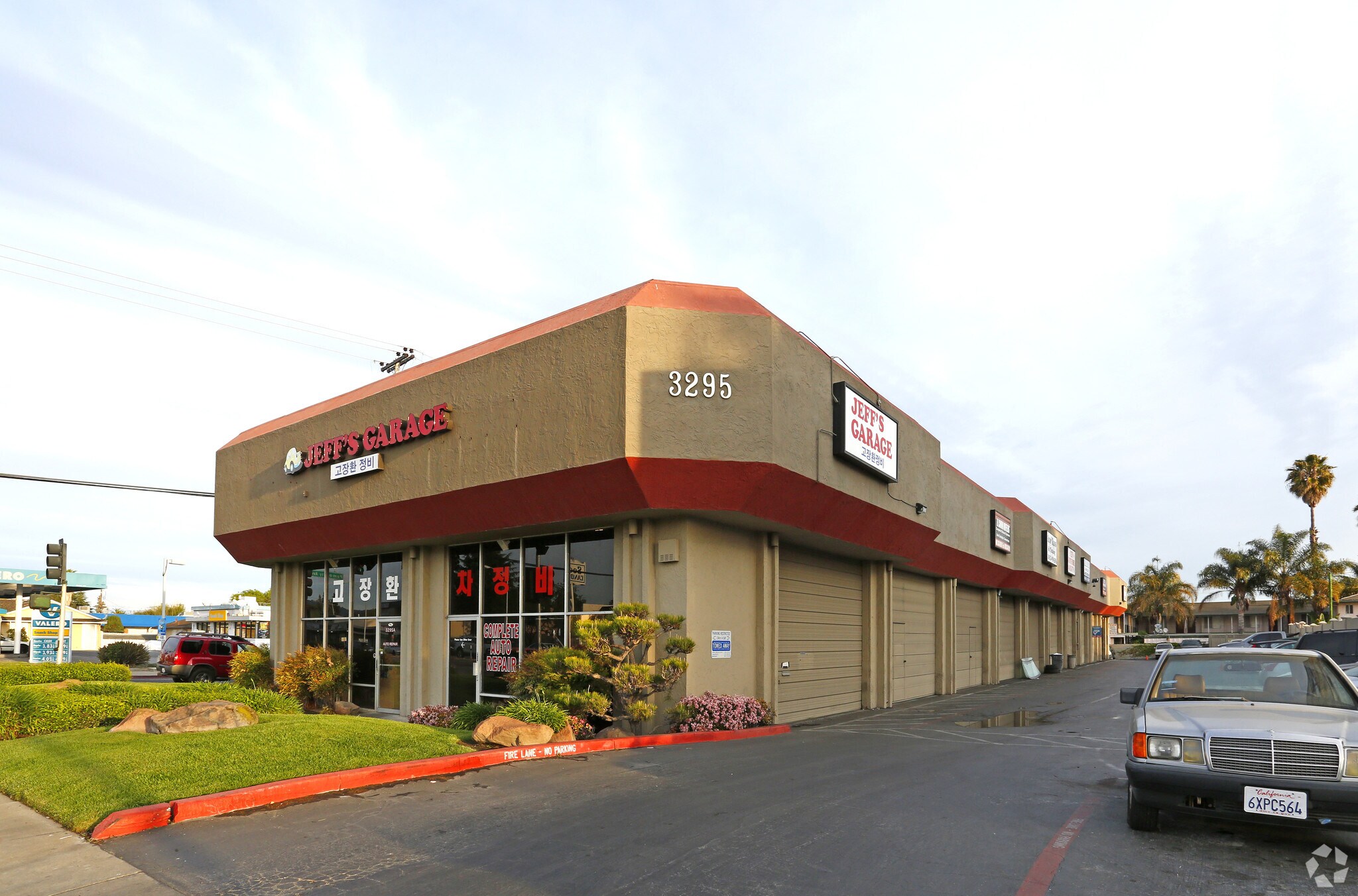 3295 El Camino Real, Santa Clara, CA à louer Photo principale– Image 1 sur 5