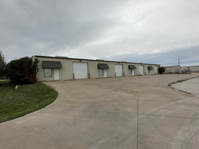 120 Cartwright Park Rd, Weatherford, TX à louer Photo principale– Image 1 sur 5