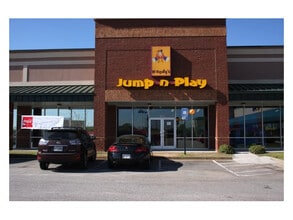 1300-1500 McDonough Pky, McDonough, GA à louer Photo de l’immeuble– Image 1 sur 1