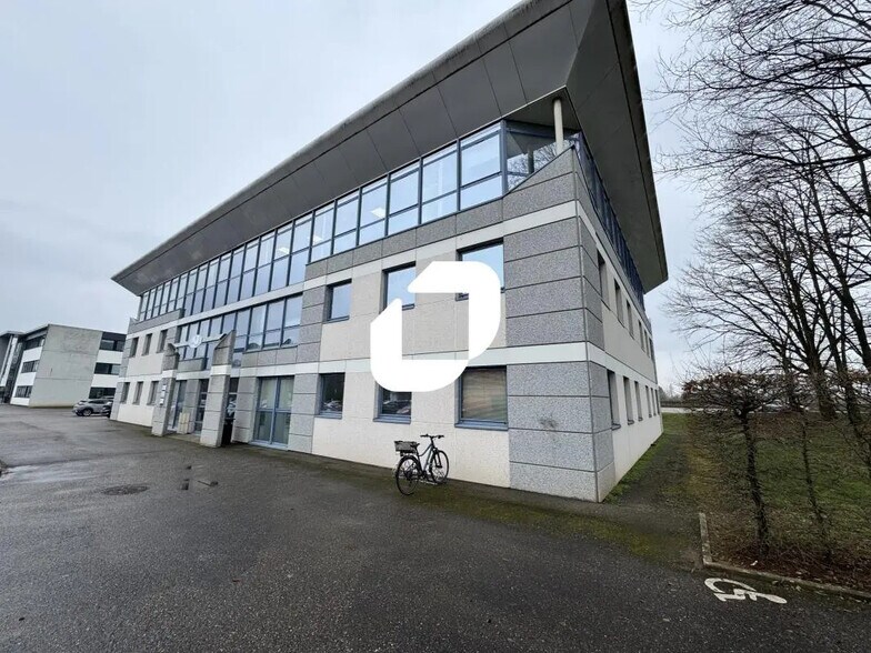 9 Rue Icare, Entzheim à louer - Photo de l’immeuble – Image 1 sur 7