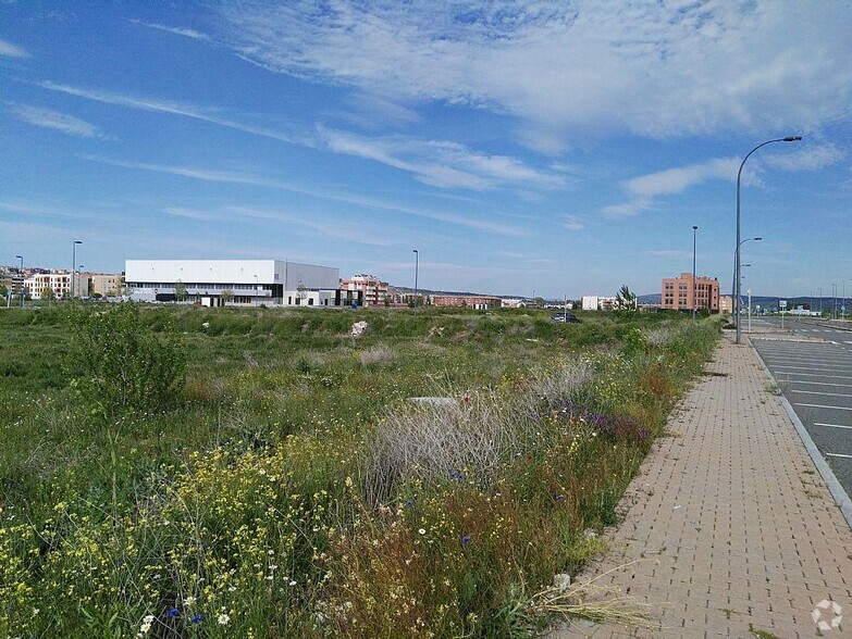 Terrain dans Ávila, Ávila à vendre - Photo principale – Image 1 sur 5