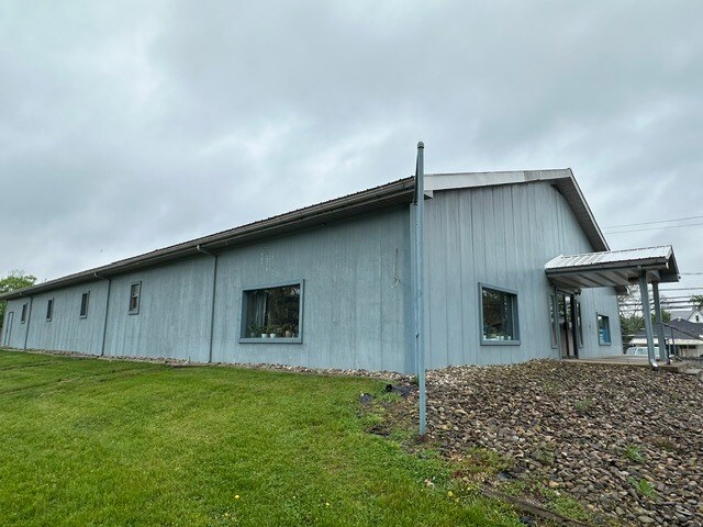 100 E 8th St, Milton, PA à louer - Photo de l’immeuble – Image 3 sur 7
