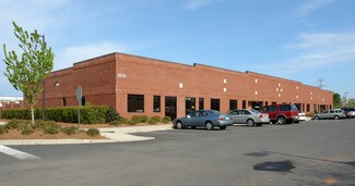Plus de détails pour 2210 Page Rd, Durham, NC - Local d'activités à louer
