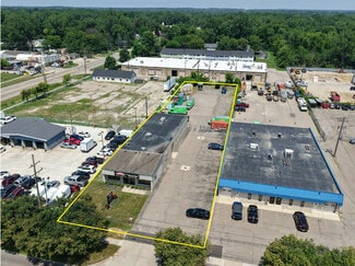 Plus de détails pour 31168 W Eight Mile Rd, Farmington Hills, MI - Industriel/Logistique à vendre