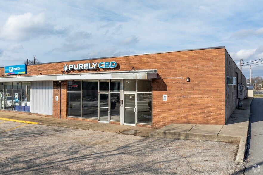 315-319 E Market St, Akron, OH à louer - Photo de l’immeuble – Image 2 sur 6