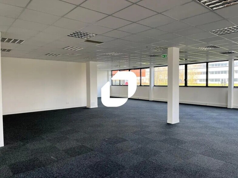Bureau dans VILLENEUVE-D'ASCQ à louer - Photo de l’immeuble – Image 3 sur 18