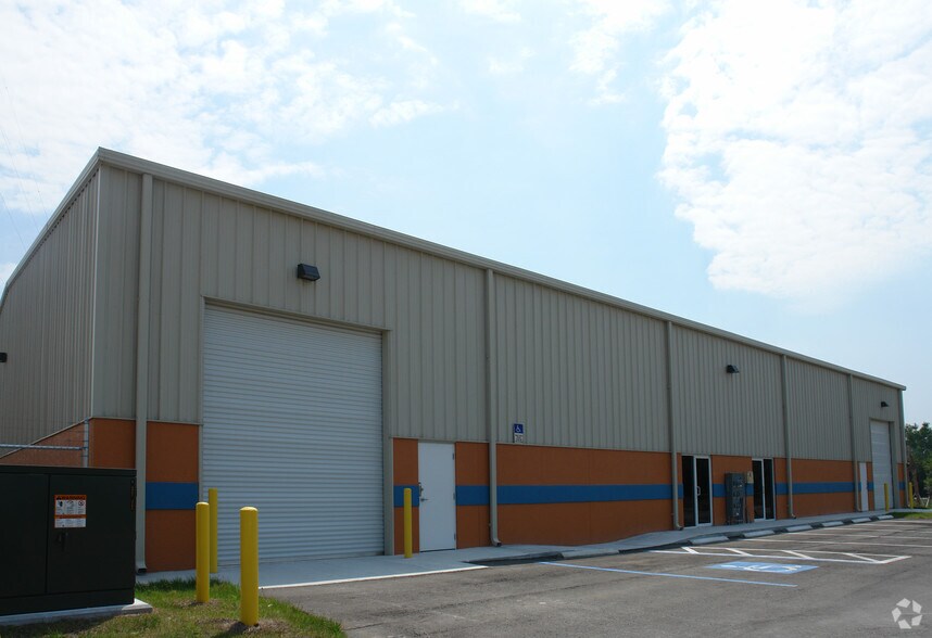 16331 Old US 41, Fort Myers, FL à louer - Photo de l’immeuble – Image 2 sur 4
