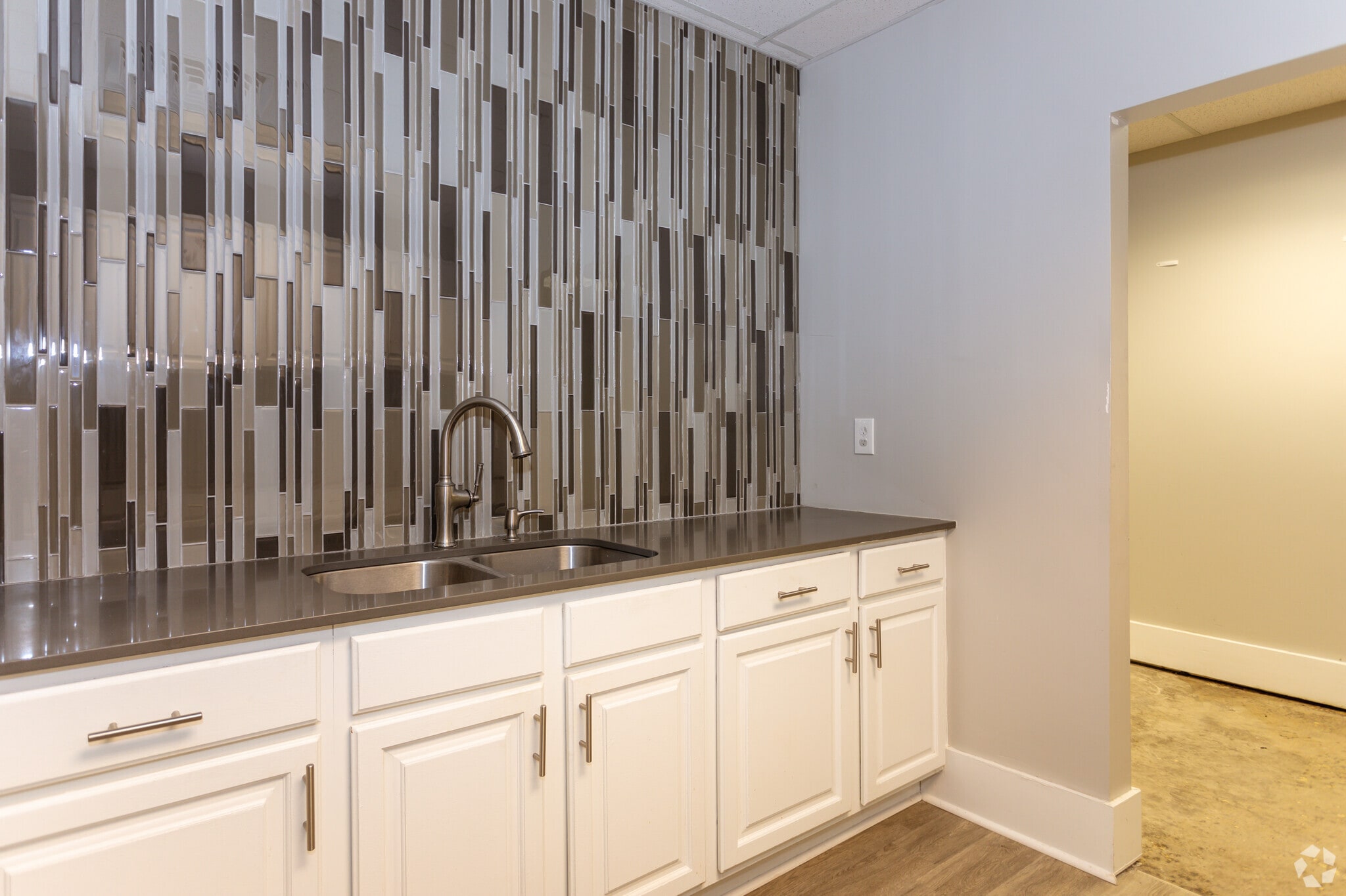 532 Patterson Ave, Mooresville, NC à louer Photo intérieure– Image 1 sur 6