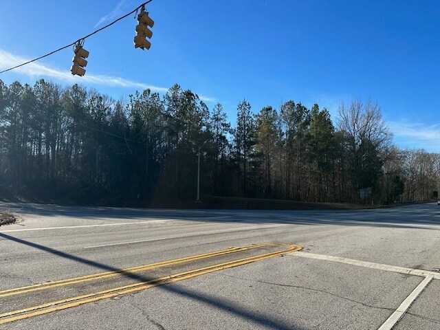 2010 Hwy 72 Byp, Greenwood, SC à vendre - Photo de l’immeuble – Image 2 sur 4