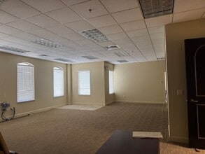 825 Ballough Rd, Daytona Beach, FL à louer Photo intérieure– Image 2 sur 7