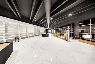 Plus de détails pour 380 E 9th St, Hialeah, FL - Local commercial à louer